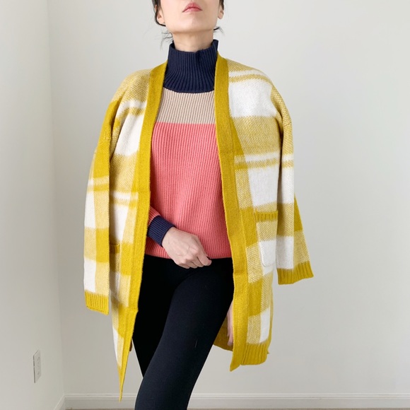 FUZZY BUFFALO PLAID LONG SWEATER CARDIGAN - WITH POCKETS - Picture 8 of 9